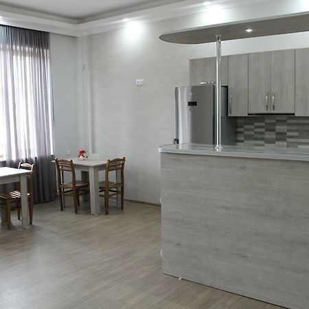 Guest House Lviv Грузия Kutaisi Ngoại thất bức ảnh