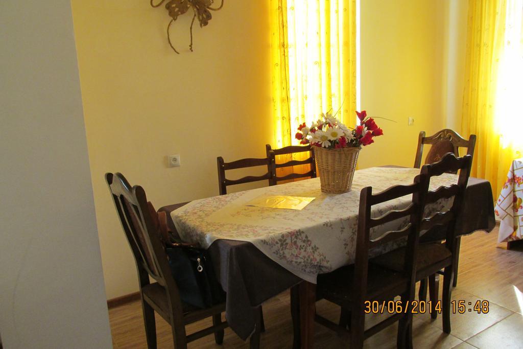 Guest House Lviv Грузия Kutaisi Ngoại thất bức ảnh