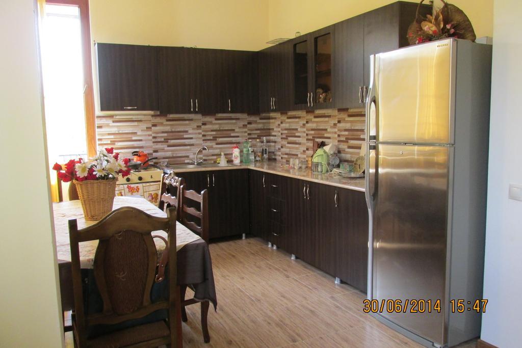 Guest House Lviv Грузия Kutaisi Ngoại thất bức ảnh