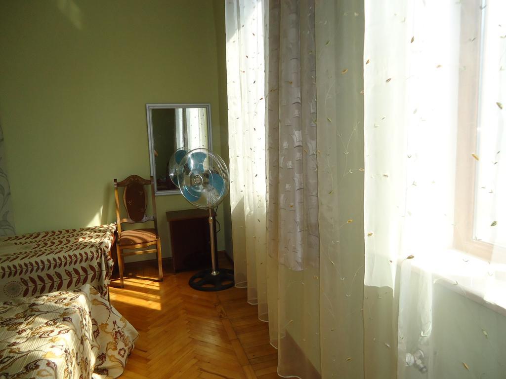 Guest House Lviv Грузия Kutaisi Ngoại thất bức ảnh