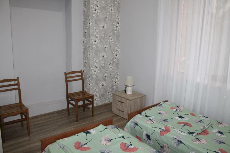 Guest House Lviv Грузия Kutaisi Ngoại thất bức ảnh